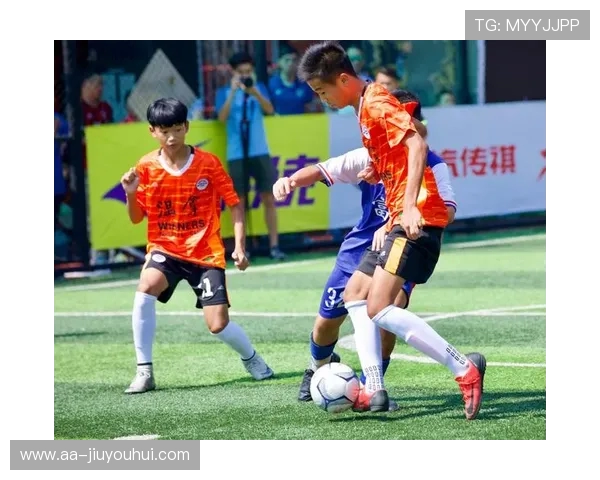 《怪兽来啦足球竞技赛揭幕全新挑战赛季开启球员激战不断》 《怪兽来啦足球竞技赛揭幕全新挑战赛季开启球员激战不断》