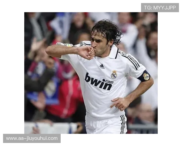 劳尔经典过人技巧全解析从脚下控球到突破防线的艺术 劳尔经典过人技巧全解析从脚下控球到突破防线的艺术