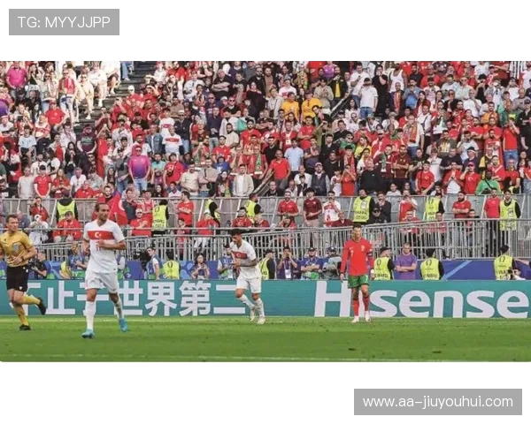 围绕呼市足球队蒙东职业经历的深度人物档案解析全景呈现故事脉络 围绕呼市足球队蒙东职业经历的深度人物档案解析全景呈现故事脉络